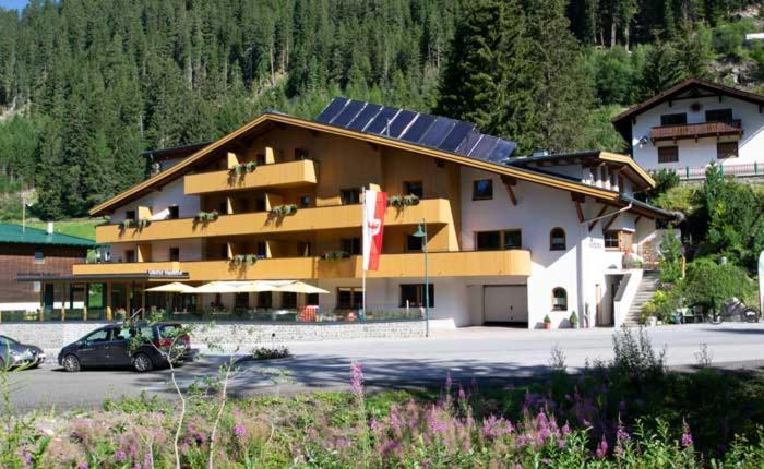 Gasthof Waldesruh Hotel Oetz Exterior photo